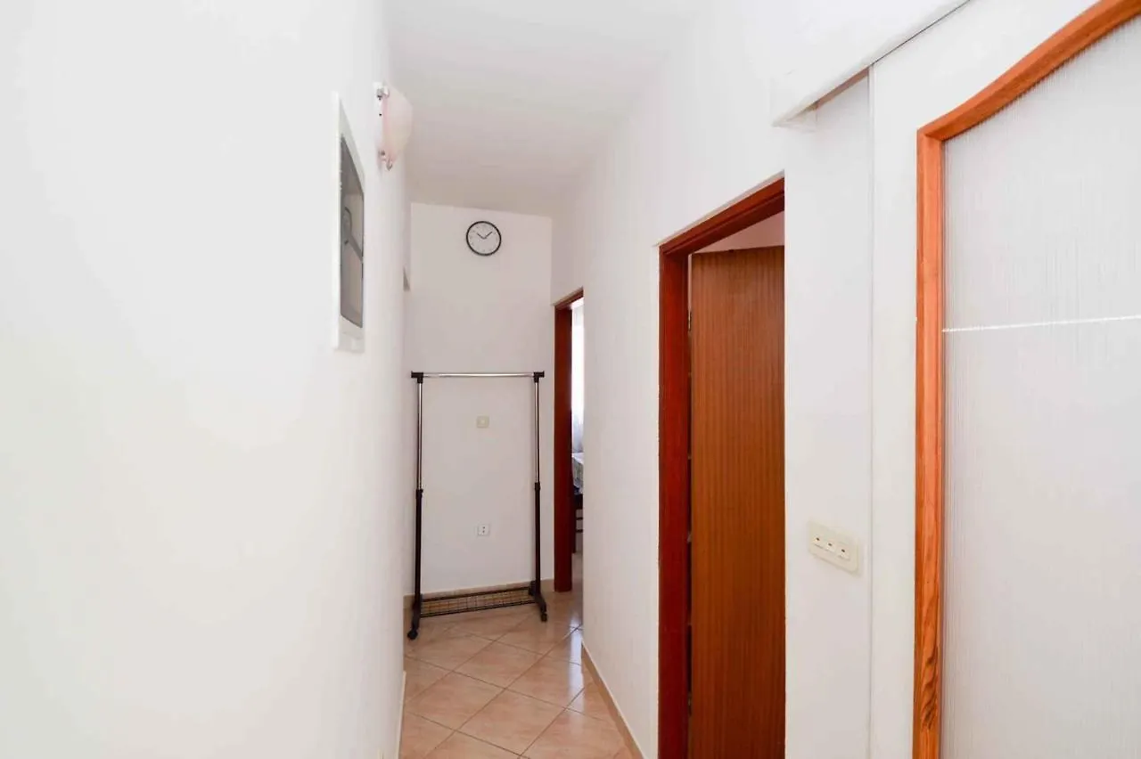 Apartment In Pula - Istrien 43015 Croatia