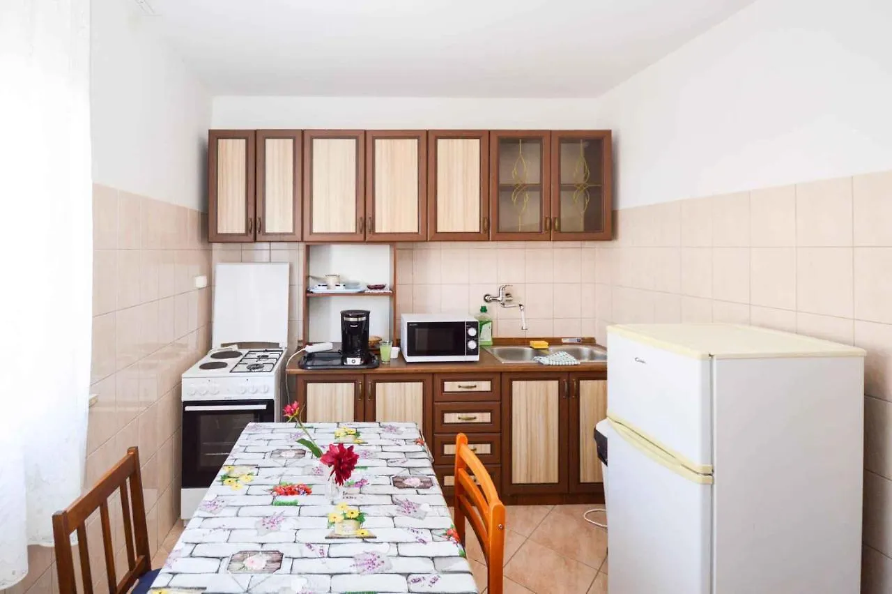 Apartment In Pula - Istrien 43015